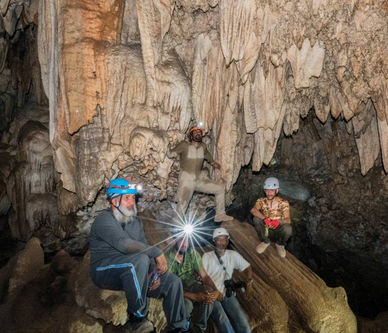 Dhirkhum Cave