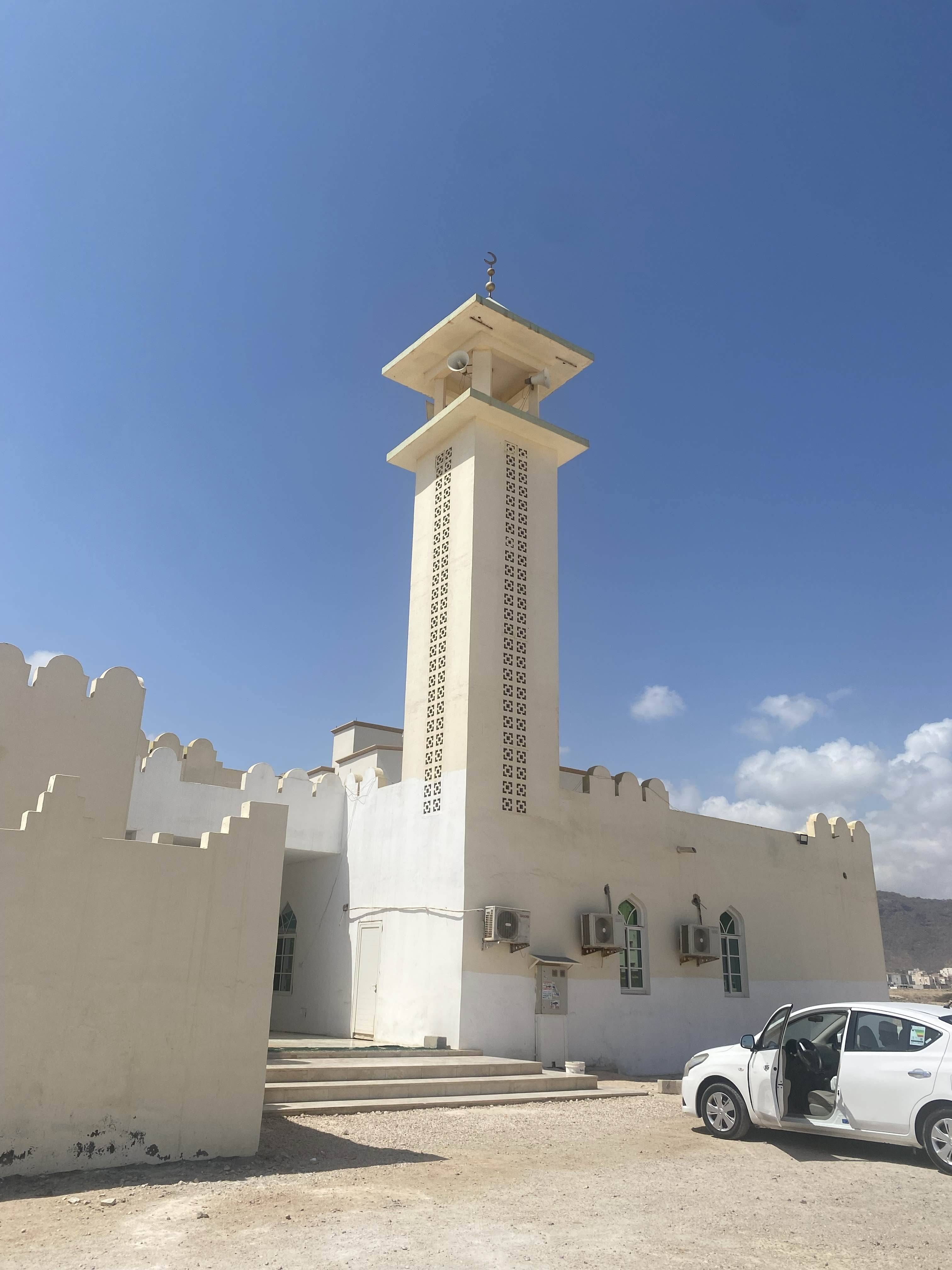 Masjed Albain