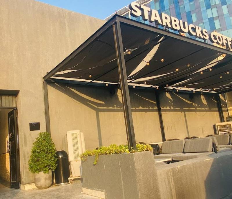 Starbucks Café
