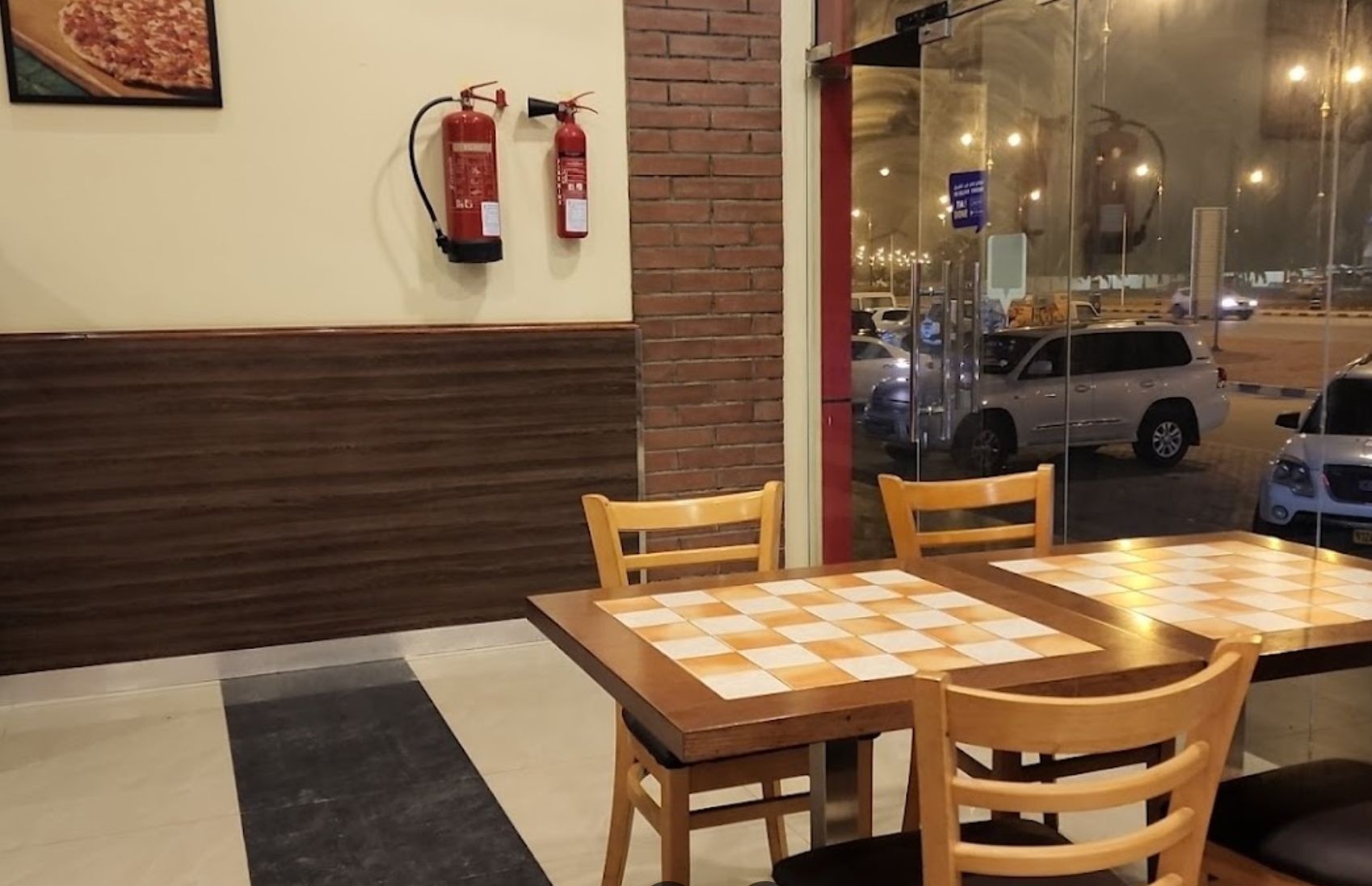 صورة لـ Pizza Inn Oman