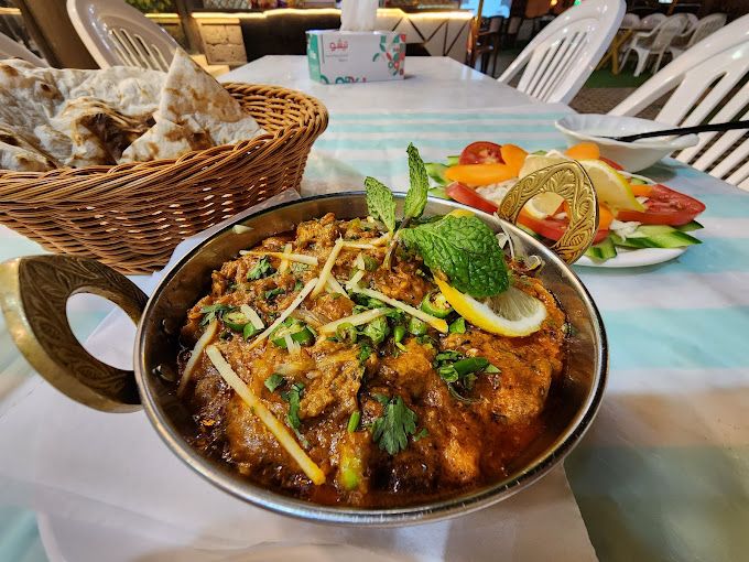 Al nakhalah restaurant