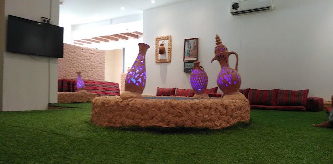 A photograph of Al Rahi  Restaurant