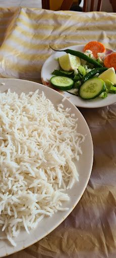 A photograph of Mandi & Tawa