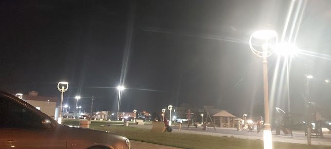 A photograph of Falaj Al Qabail Public Park