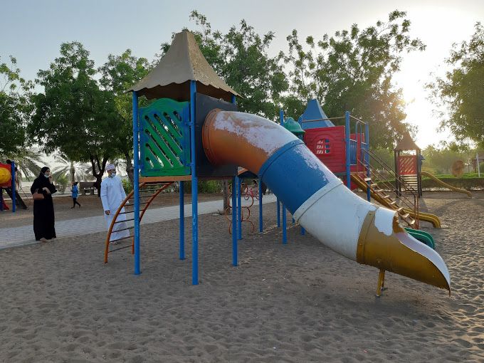 A photograph of Barka Public Park
