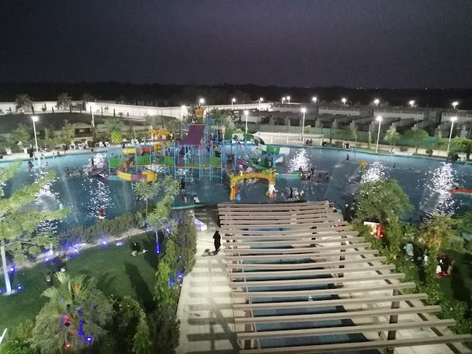 A photograph of Barka Public Park