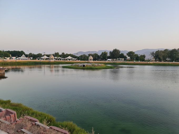 A photograph of Qurum Natural Park