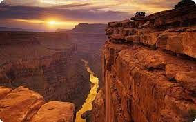 A photograph of Jabal Shams