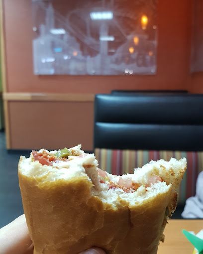 A photograph of sub wày