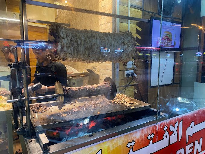 A photograph of Badar Alqaeeti Shawarma