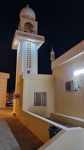 A photograph of Ben Maison Mosque