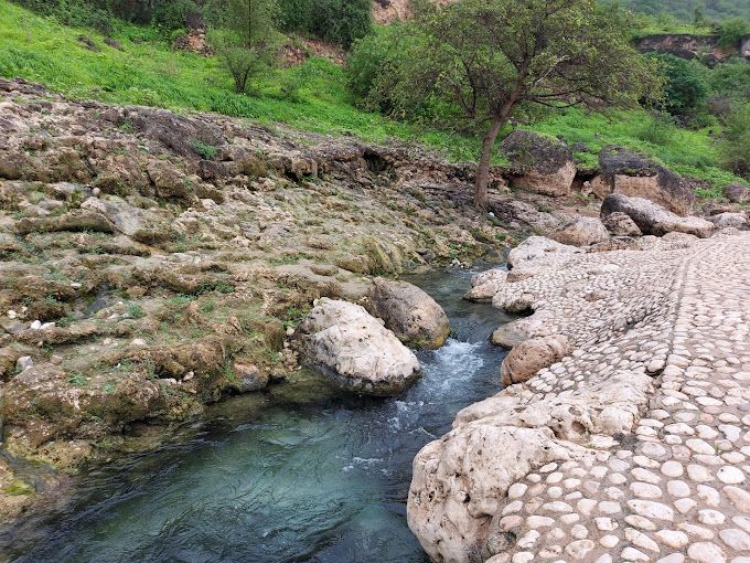 A photograph of Ain Razat (Salalah State)