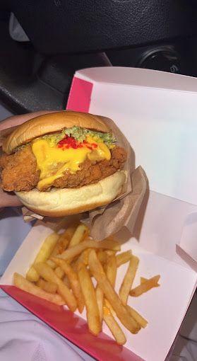 A photograph of Cute burger