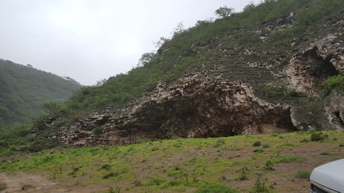 A photograph of Dhalkut summit