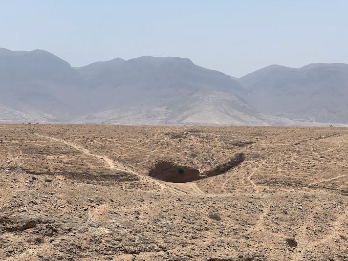 A photograph of Hufrat Adhabat Eaduinb