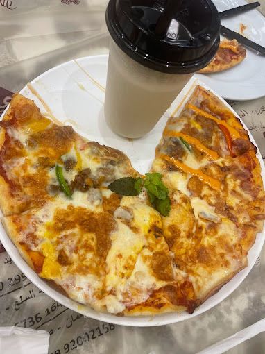 A photograph of Ain Al Khaleej Restaurant, Madabi 9