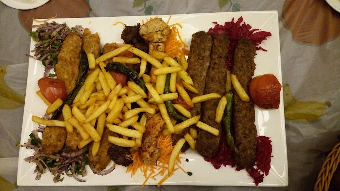 A photograph of Nozol Al Diyafah Restaurant and Kitchen serves Turkish, Indian and Arabic food