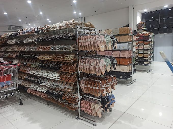 A photograph of Mall Mart
