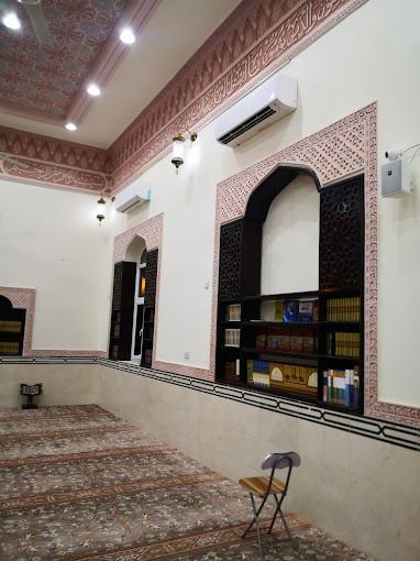 A photograph of Al Falah Mosque