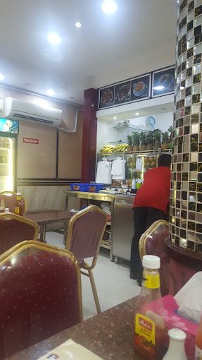 صورة لـ Eat and drink