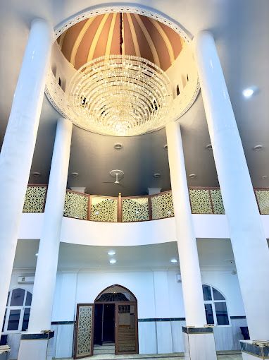 A photograph of Al-Zubair bin Al-Awwam Mosque