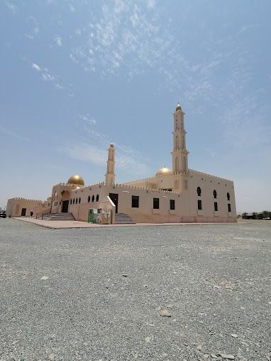 A photograph of Al Matroushi Mosque
