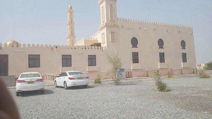 A photograph of Al Matroushi Mosque