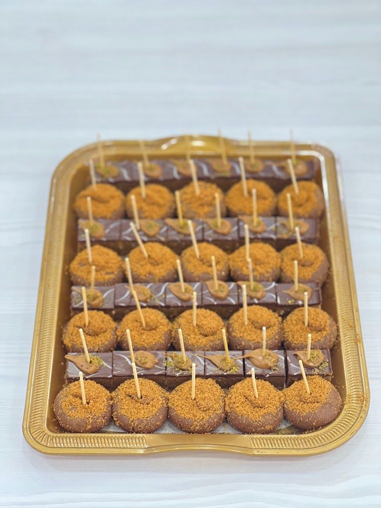 A photograph of House of Cakes for Sweets and Pastries, Liwa Branch