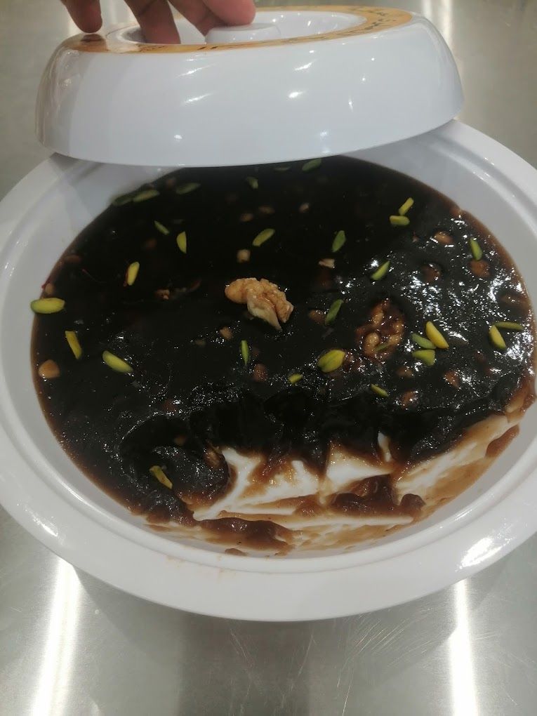 صورة لـ Al Sharqiya Omani sweets..