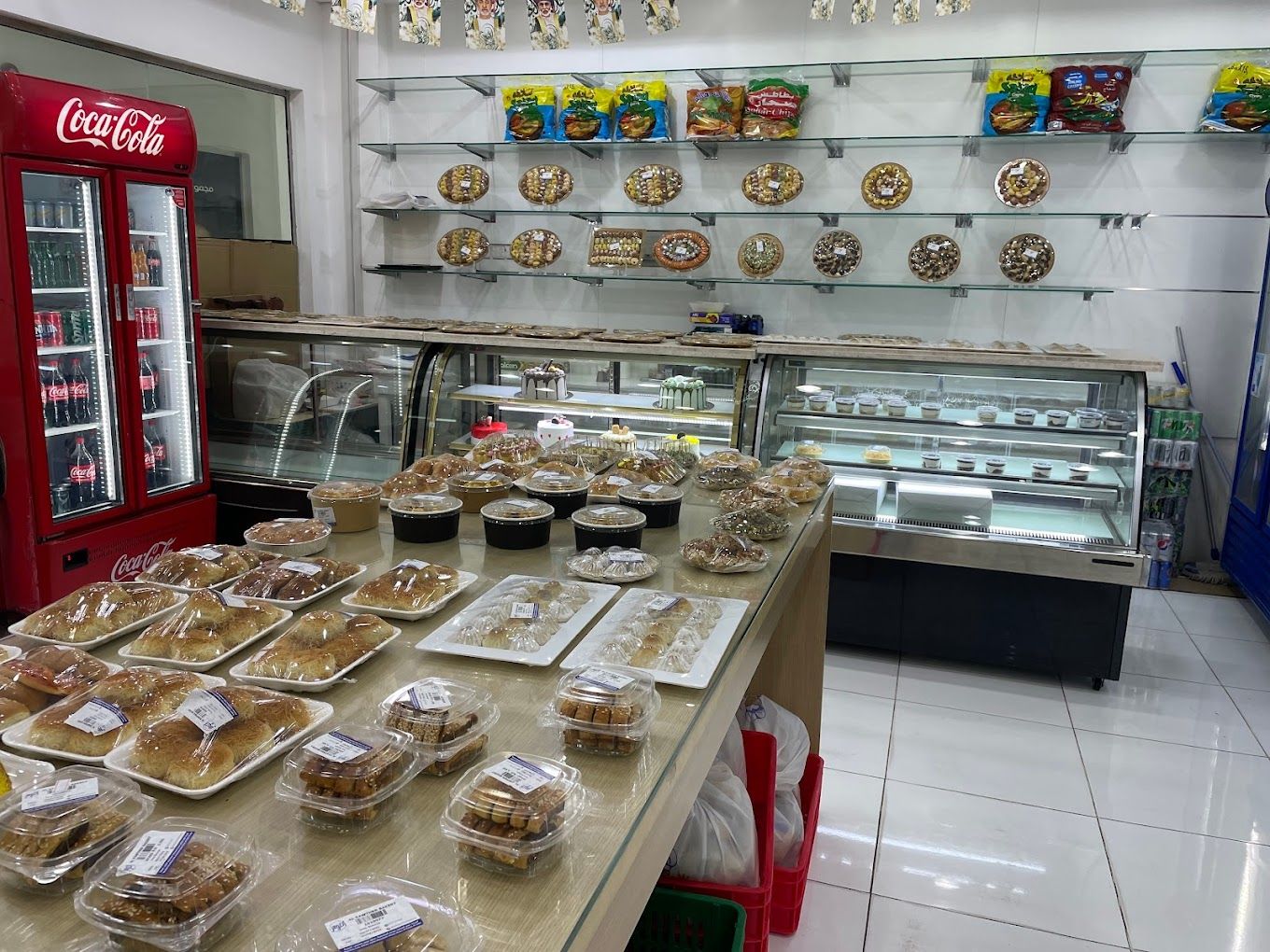 A photograph of Alkawther Bakery Liwa Souq