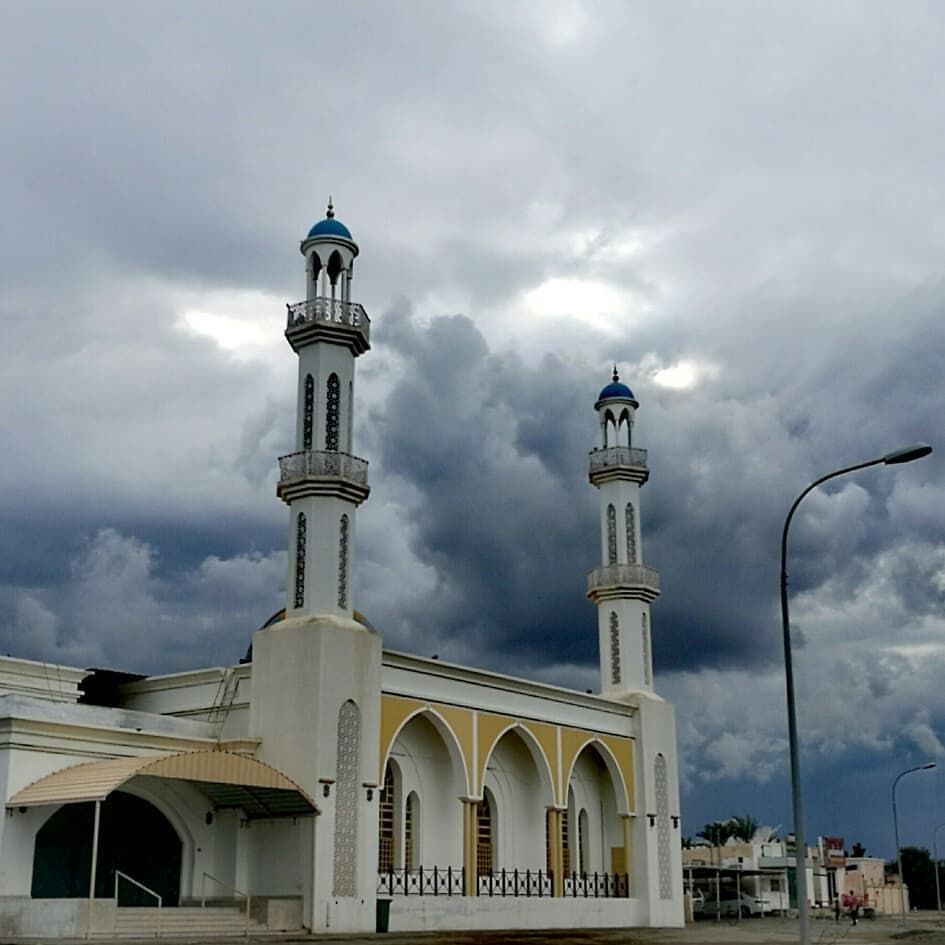 A photograph of Imam Al-Sadiq Mosque, peace be upon him