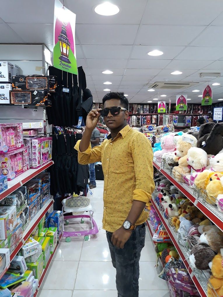 A photograph of Madeena Alwafa Hypermarket