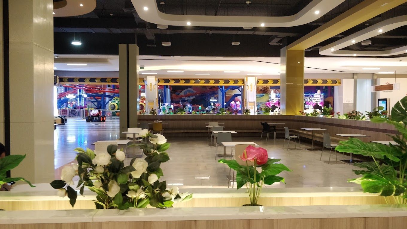A photograph of Sohar Downtown