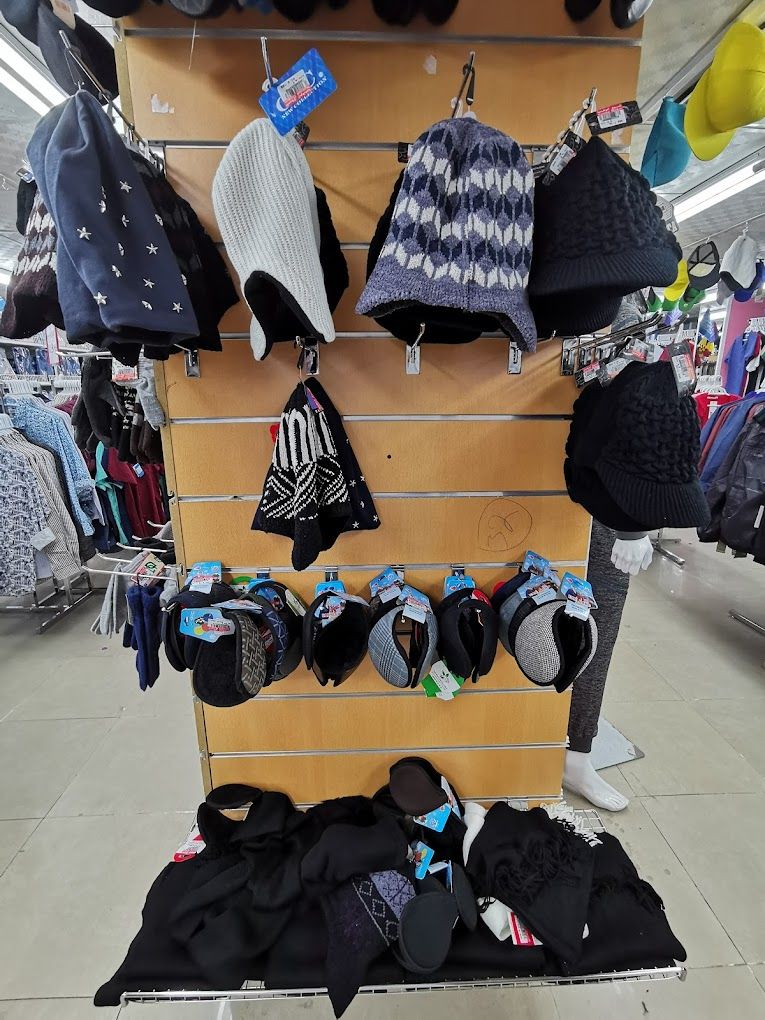A photograph of National Markets for shopping & Gifts