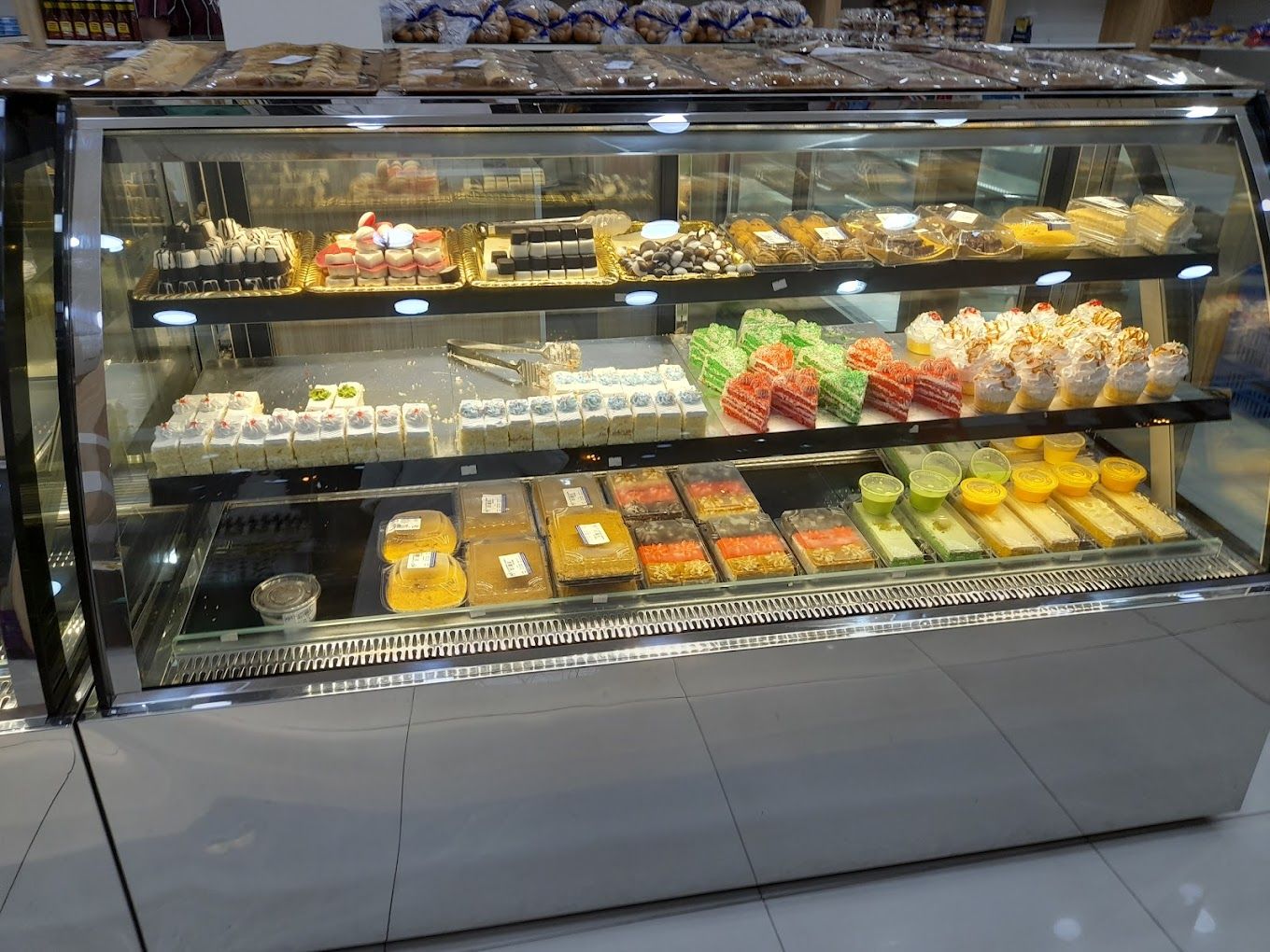 A photograph of Al Kawthar Bakery