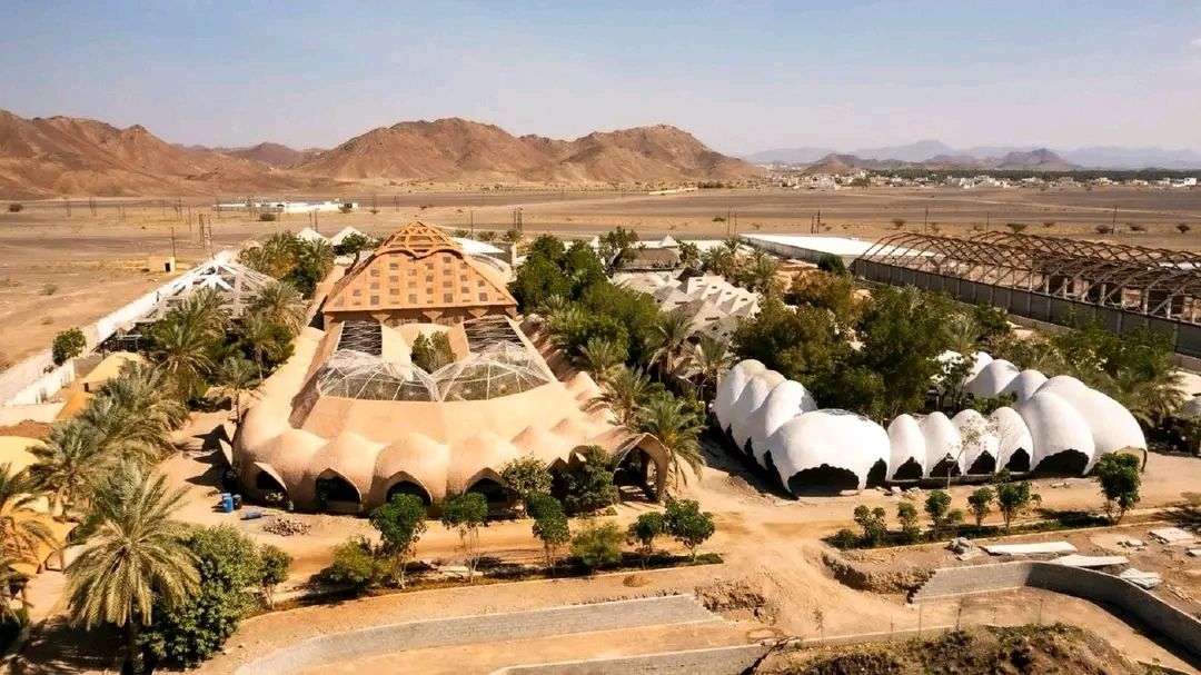 A photograph of SAFARI WORLD
