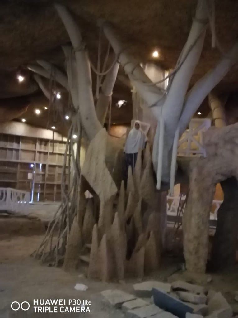 A photograph of SAFARI WORLD