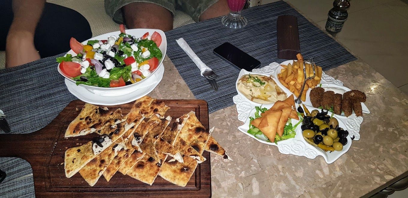 صورة لـ Rose Cafe and Restaurant