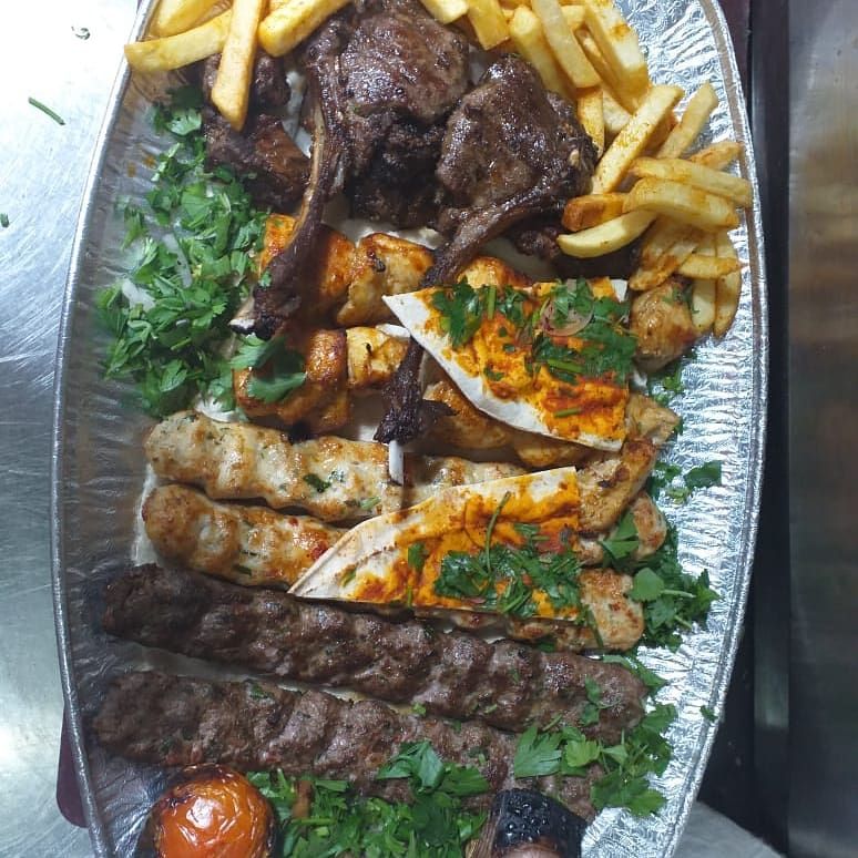A photograph of Shawarma khanom