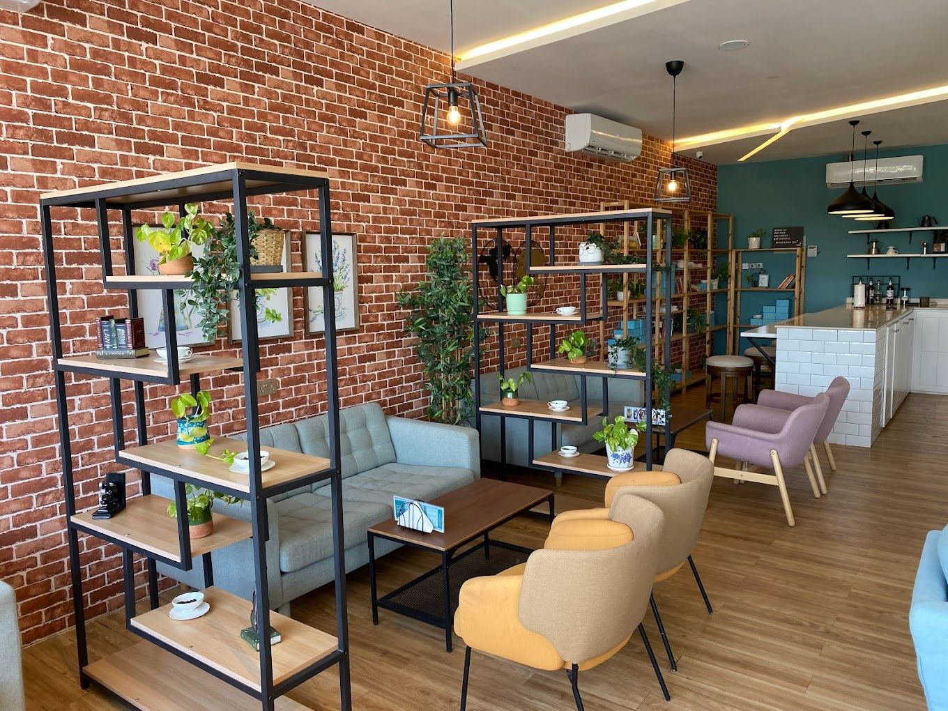 A photograph of 505 cafe