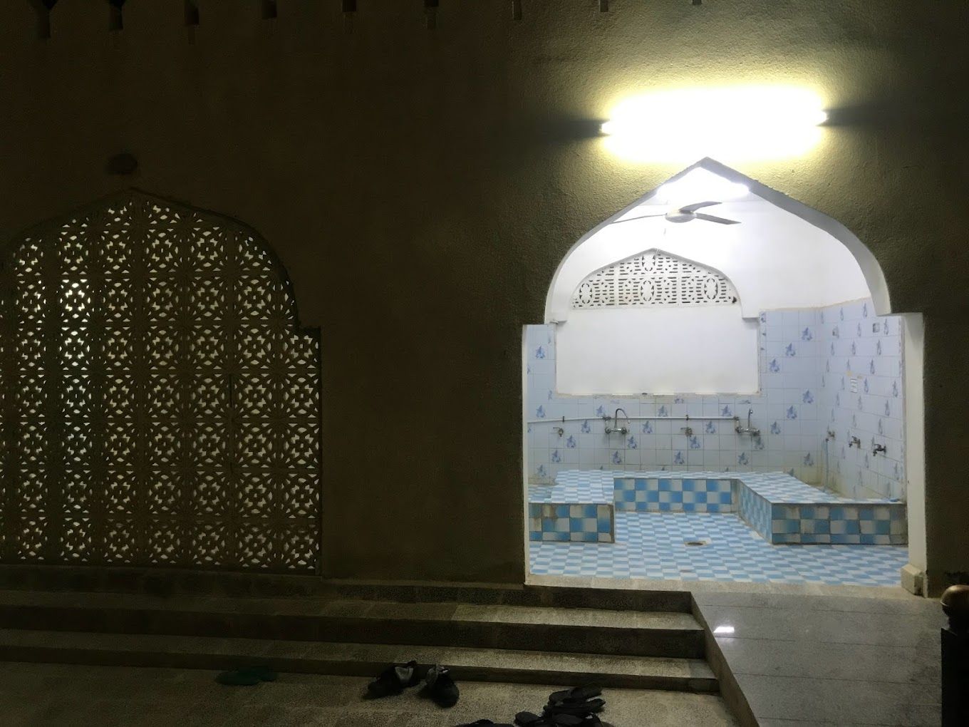 A photograph of Tharmad Mosque