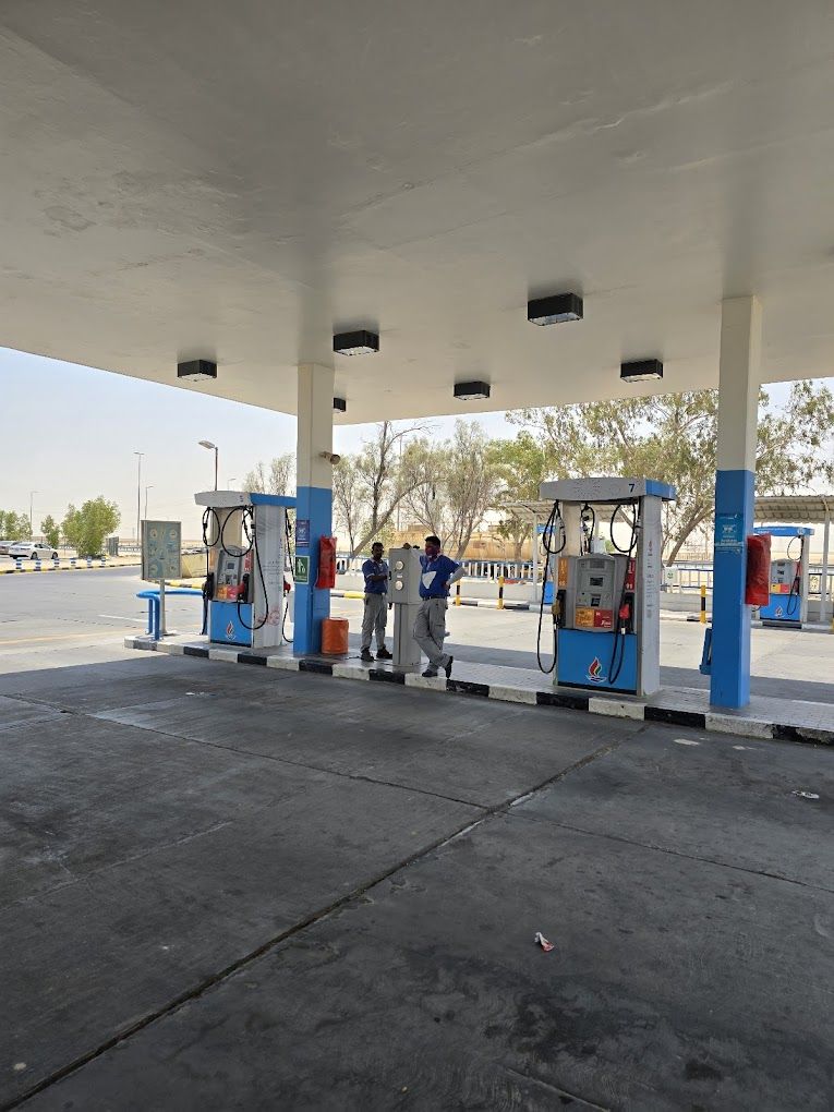 A photograph of Nuwaiseeb gas station