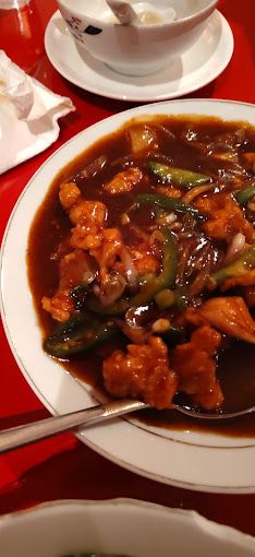 A photograph of chinese Cascade Restaurant